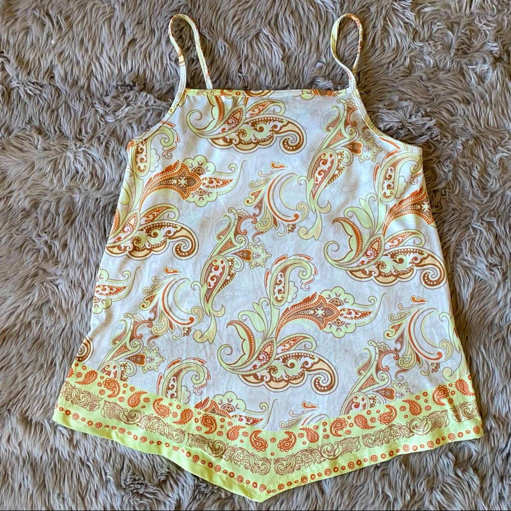 NWT! Sleeveless tank top! Sz: Medium